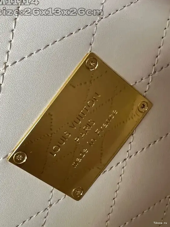 Affordable LOUIS VUITTON ALMA BB-26*13*26.4CM 0702